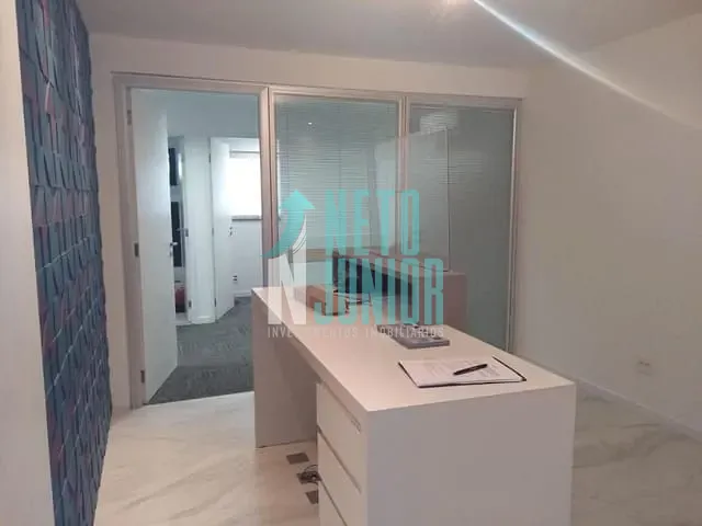 Sala com 120m², para alugar, no bairro Vila Olímpia em São Paulo
