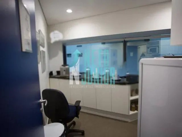 Conjunto com 324m², à venda ou para alugar, no bairro Itaim Bibi em São Paulo