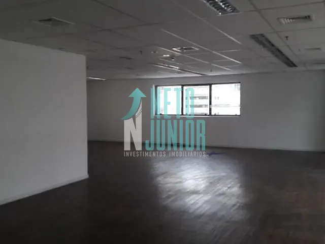 Conjunto com 115m², para alugar, no bairro Itaim Bibi em São Paulo