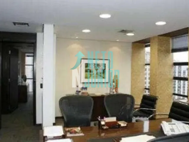 Conjunto com 500m², à venda, no bairro Bela Vista em São Paulo