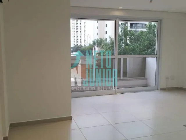 Conjunto com 32m², para alugar, no bairro Campo Belo em São Paulo