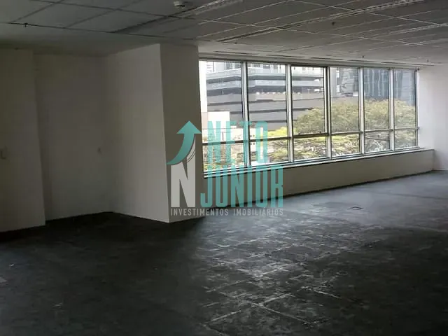Conjunto com 188m², para alugar, no bairro Cidade Monções em São Paulo