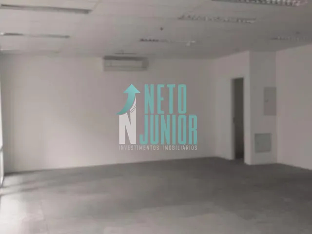 Conjunto comercial com 84m², à venda ou para alugar, no bairro Brooklin Novo em São Paulo