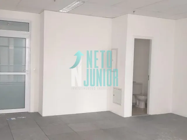Conjunto comercial com 84m², à venda ou para alugar, no bairro Brooklin Novo em São Paulo