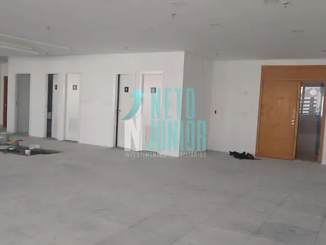 Conjunto com 187m², para alugar, no bairro Vila Almeida em São Paulo