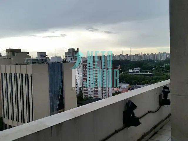 Conjunto com 136m², para alugar, no bairro Moema em São Paulo