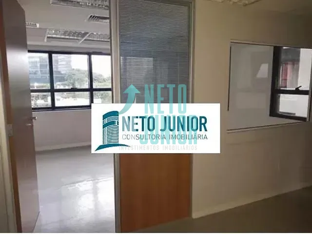 Conjunto com 266m², para alugar, no bairro Vila Olímpia em São Paulo