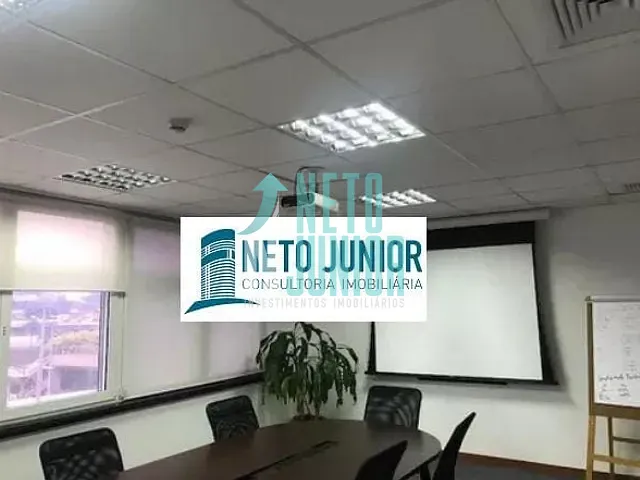Conjunto com 560m², para alugar, no bairro Vila Almeida em São Paulo