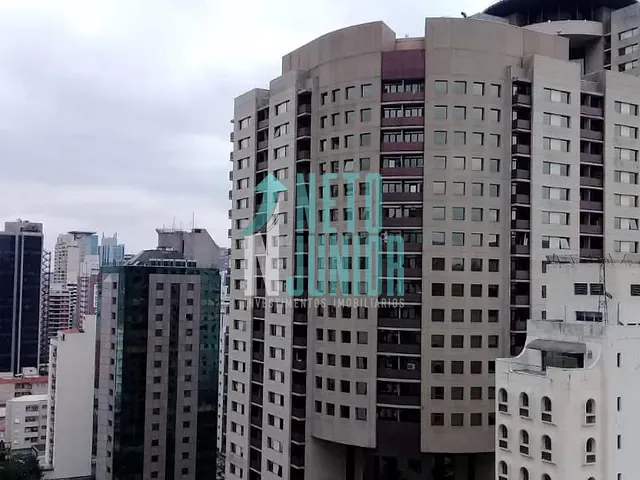 Conjunto com 241m², à venda, no bairro Itaim Bibi em São Paulo
