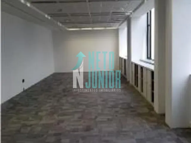 Conjunto com 180m², para alugar, no bairro Cidade Monções em São Paulo