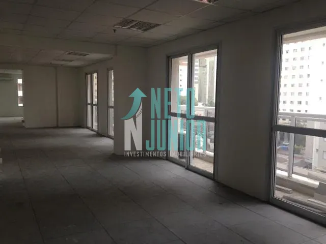Conjunto com 362m², para alugar, no bairro Vila Olímpia em São Paulo