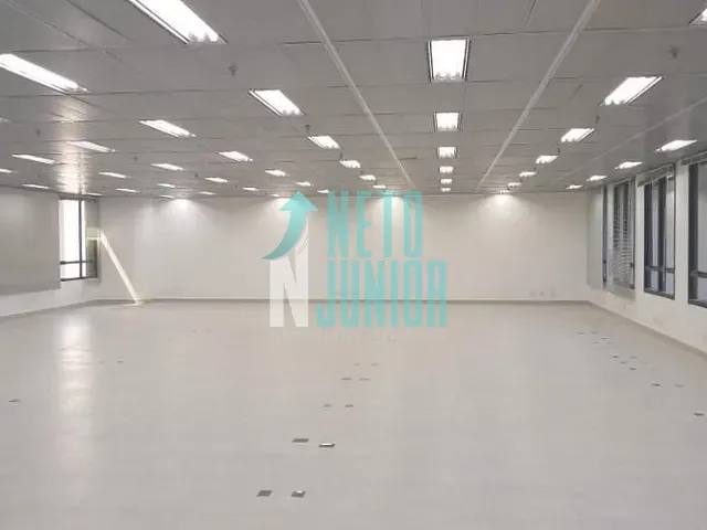 Conjunto com 260m², para alugar, no bairro Vila Olímpia em São Paulo