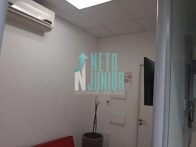 Conjunto com 140m², à venda, no bairro Vila Cordeiro em São Paulo