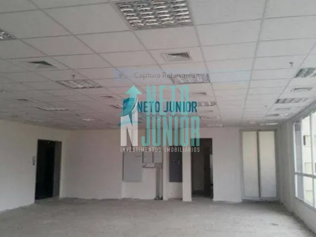 Conjunto com 199m², para alugar, no bairro Vila Uberabinha em São Paulo