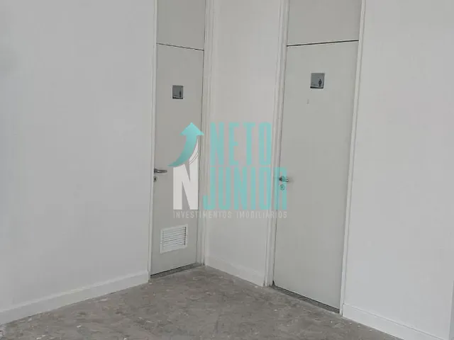 Conjunto com 183m², para alugar, no bairro Cerqueira César em São Paulo