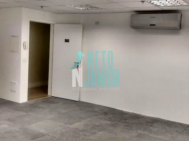Conjunto com 80m², para alugar, no bairro Indianópolis em São Paulo