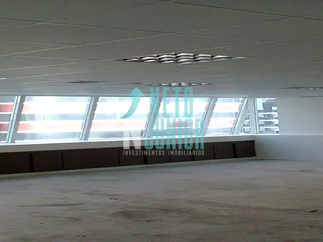 Conjunto com 118m², para alugar, no bairro Cerqueira César em São Paulo
