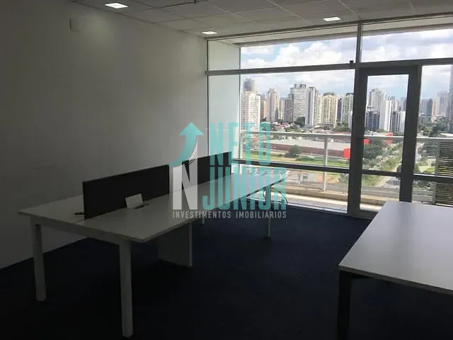 Conjunto comercial com 42m², à venda ou para alugar, no bairro Brooklin Novo em São Paulo