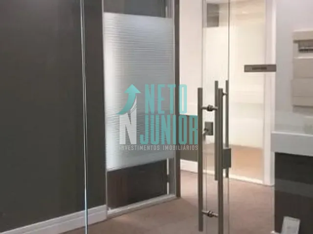 Conjunto com 196m², para alugar, no bairro Vila Olímpia em São Paulo