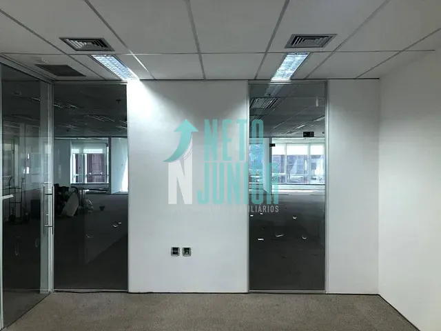 Conjunto com 330m², para alugar, no bairro Cidade Monções em São Paulo