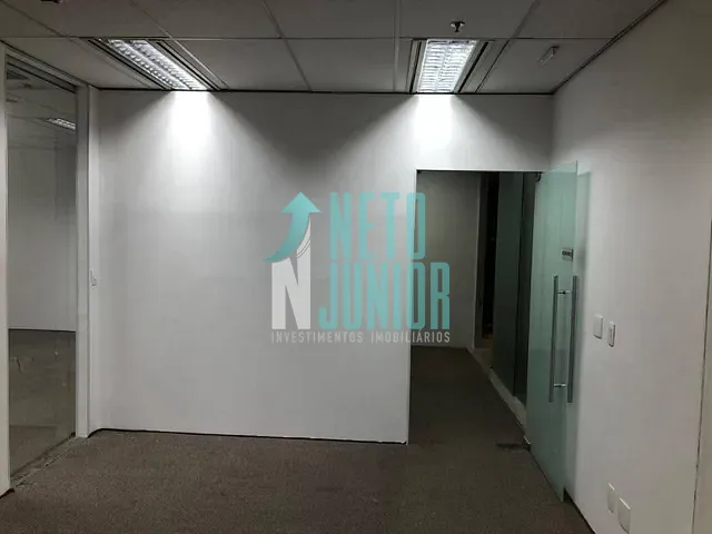 Conjunto com 330m², para alugar, no bairro Cidade Monções em São Paulo