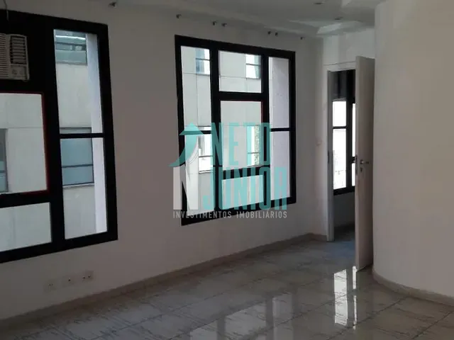 Conjunto com 46m², à venda ou para alugar, no bairro Vila Olímpia em São Paulo