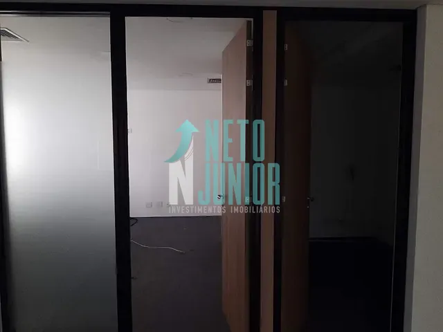 Conjunto com 60m², à venda, no bairro Jardim Paulista em São Paulo