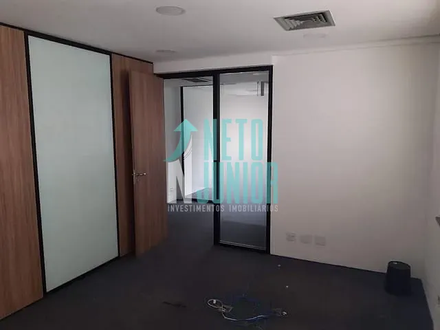 Conjunto com 60m², à venda, no bairro Jardim Paulista em São Paulo