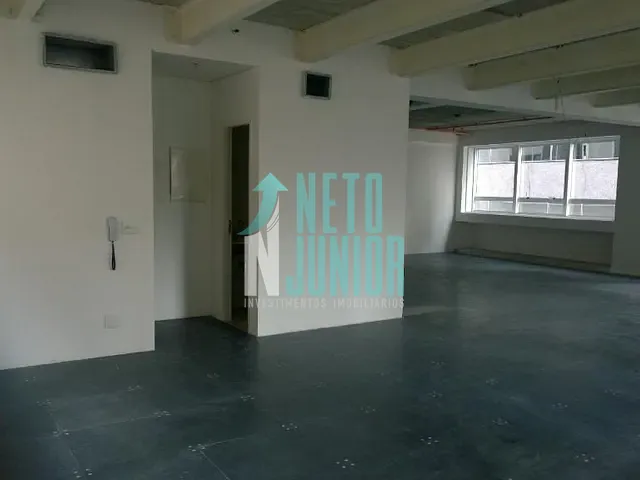 Conjunto com 200m², à venda ou para alugar, no bairro Itaim Bibi em São Paulo