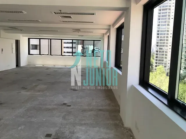 Sala com 146m², para alugar, no bairro Brooklin Paulista em São Paulo