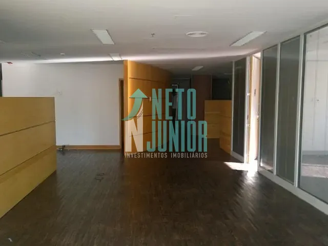 Conjunto com 295m², para alugar, no bairro Vila Olímpia em São Paulo
