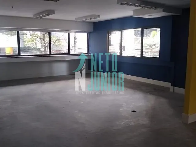 Sala com 120m², para alugar, no bairro Cidade Monções em São Paulo