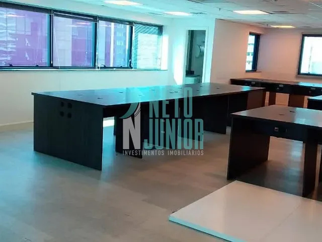 Conjunto com 202m², à venda ou para alugar, no bairro Cerqueira César em São Paulo