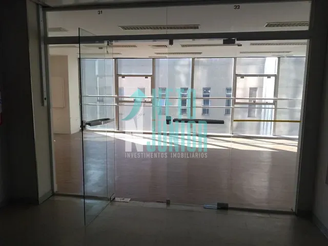 Conjunto comercial com 330m², para alugar, no bairro Bela Vista em São Paulo
