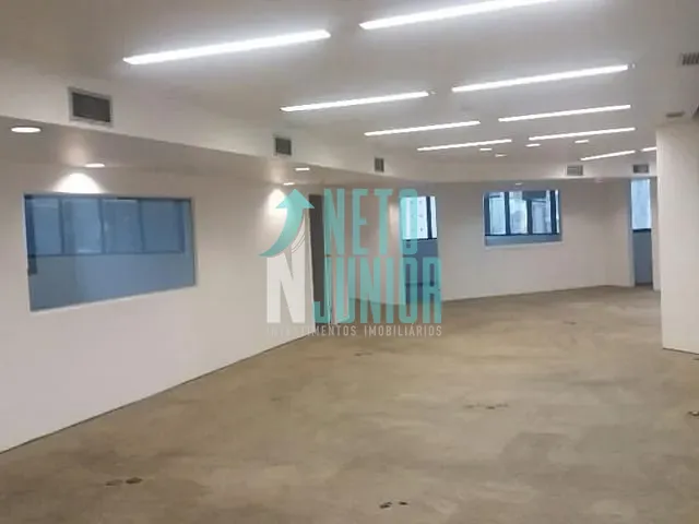 Conjunto com 254m², para alugar, no bairro Cidade Monções em São Paulo