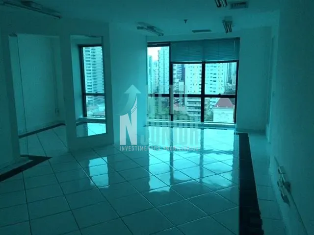 Conjunto com 120m², à venda, no bairro Indianópolis em São Paulo