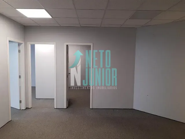 Conjunto comercial com 130m², à venda ou para alugar, no bairro Cerqueira César em São Paulo
