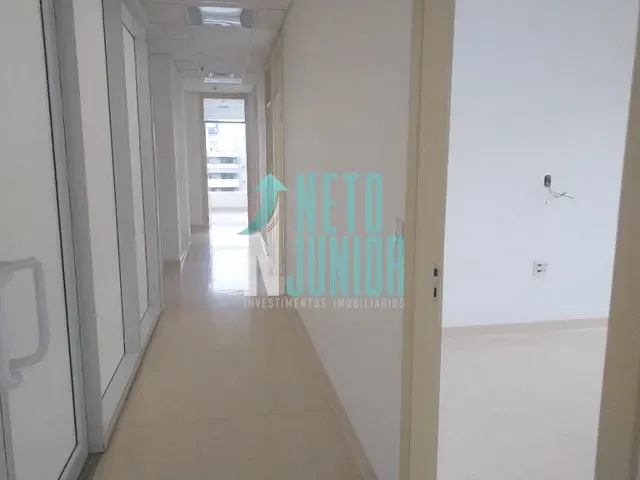 Conjunto com 271m², para alugar, no bairro Indianópolis em São Paulo