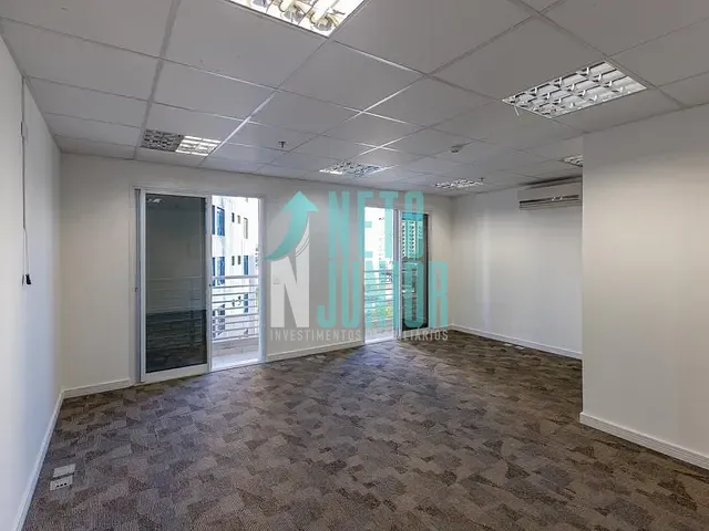 Conjunto com 36m², à venda, no bairro Indianópolis em São Paulo