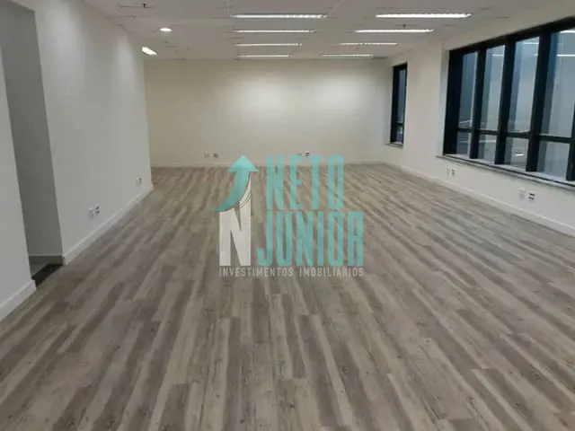 Conjunto com 88m², à venda ou para alugar, no bairro Vila Olímpia em São Paulo
