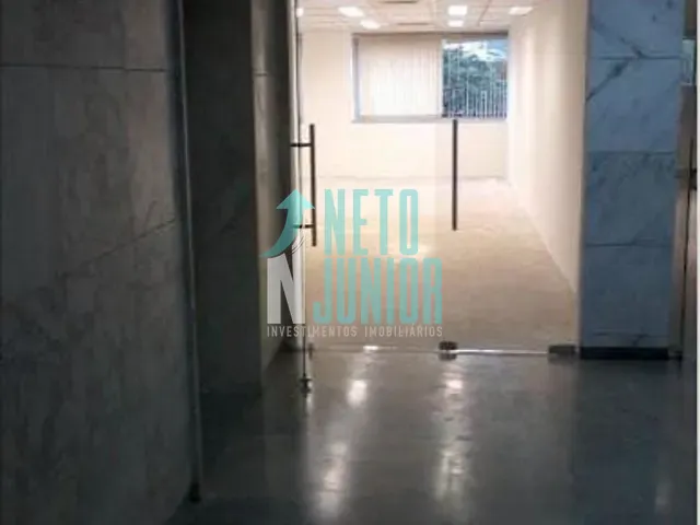 Conjunto com 385m², à venda ou para alugar, no bairro Itaim Bibi em São Paulo