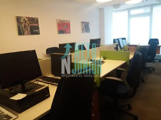 Conjunto com 89m², para alugar, no bairro Brooklin Paulista em São Paulo