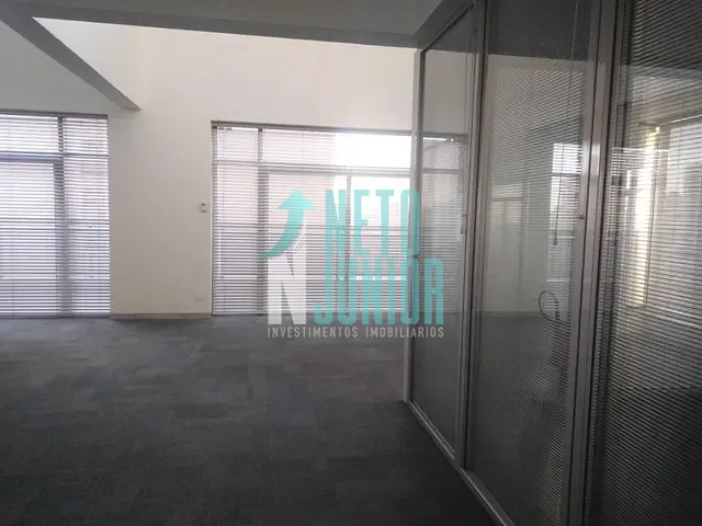 Conjunto com 500m², para alugar, no bairro Moema em São Paulo
