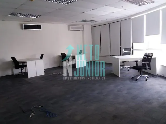 Conjunto com 98m², para alugar, no bairro Brooklin Paulista em São Paulo