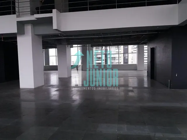 Conjunto com 956m², para alugar, no bairro Brooklin Paulista em São Paulo