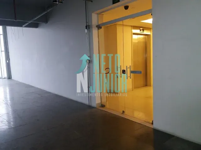 Conjunto com 956m², para alugar, no bairro Brooklin Paulista em São Paulo