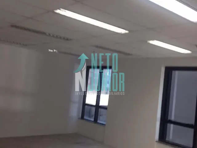 Conjunto com 89m², à venda ou para alugar, no bairro Vila Olímpia em São Paulo