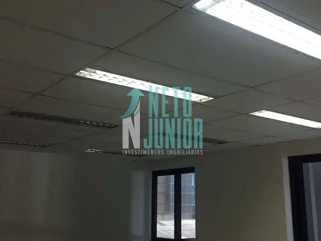 Conjunto com 89m², à venda ou para alugar, no bairro Vila Olímpia em São Paulo