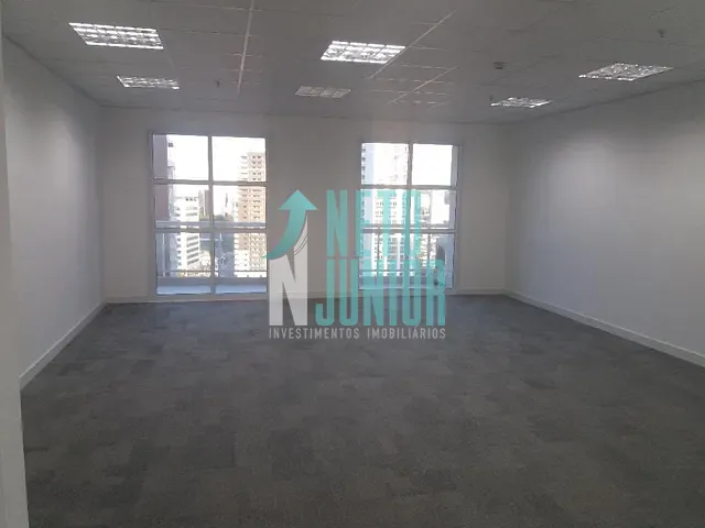 Conjunto comercial com 73m², à venda ou para alugar, no bairro Chácara Santo Antônio em São Paulo