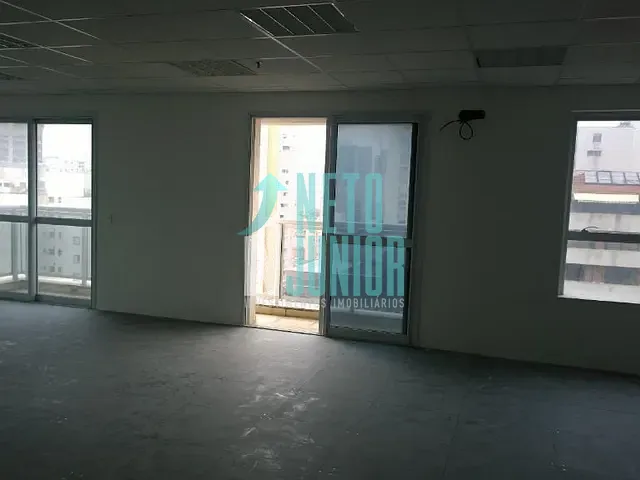 Conjunto com 85m², à venda, no bairro Vila Olímpia em São Paulo